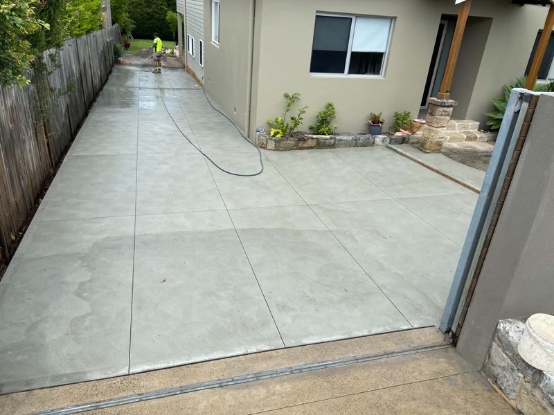 Sandstone excavation & block retaining wall